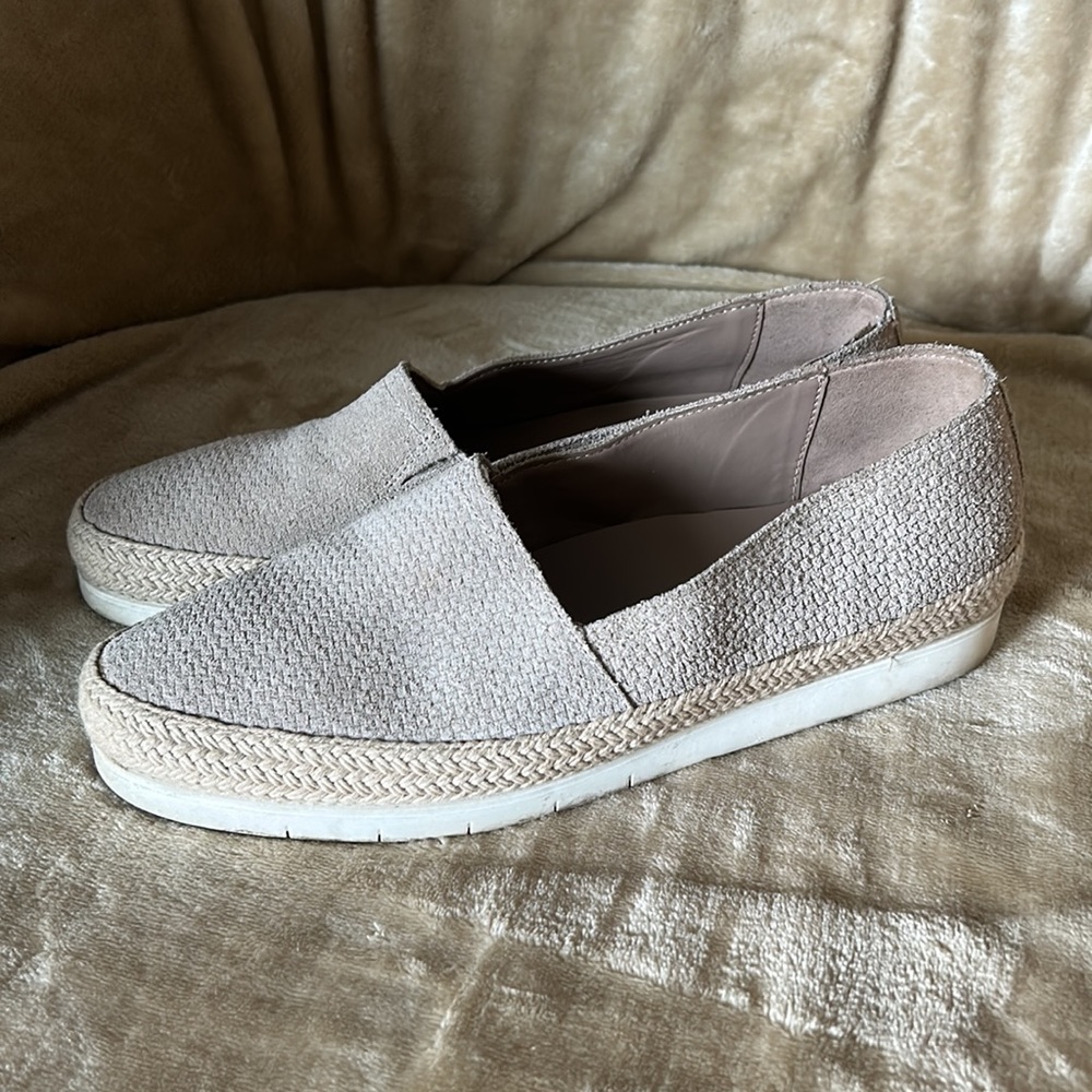 Slip-On Espadrille Sneakers in Light Beige - Picture 3 of 8